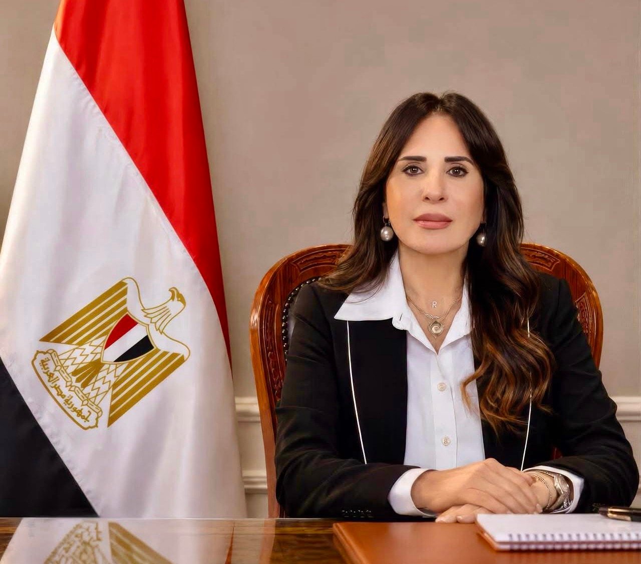 وزيرة الإسكان تتابع معدلات تنفيذ مشروعات مدينة العلمين الجديدة